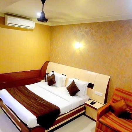 Hotel Vishal Plaza Puri Luaran gambar